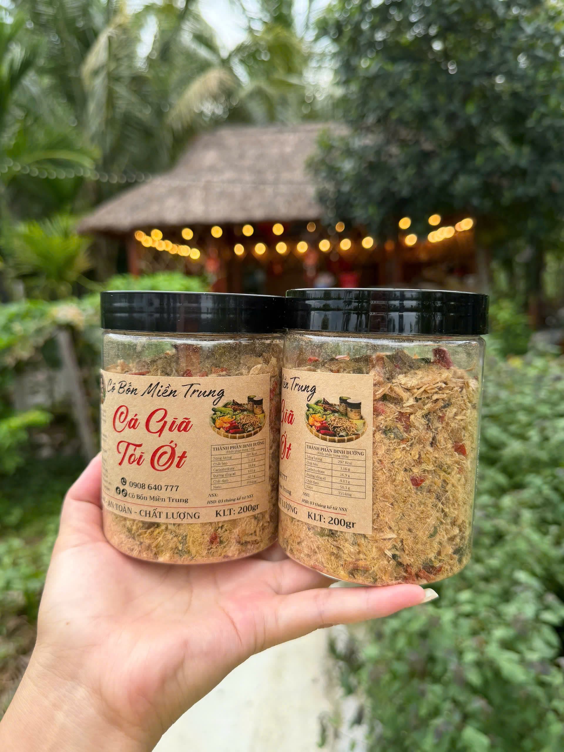 Combo 2 Hũ Cá Nục Giã Tỏi Ớt - 400g